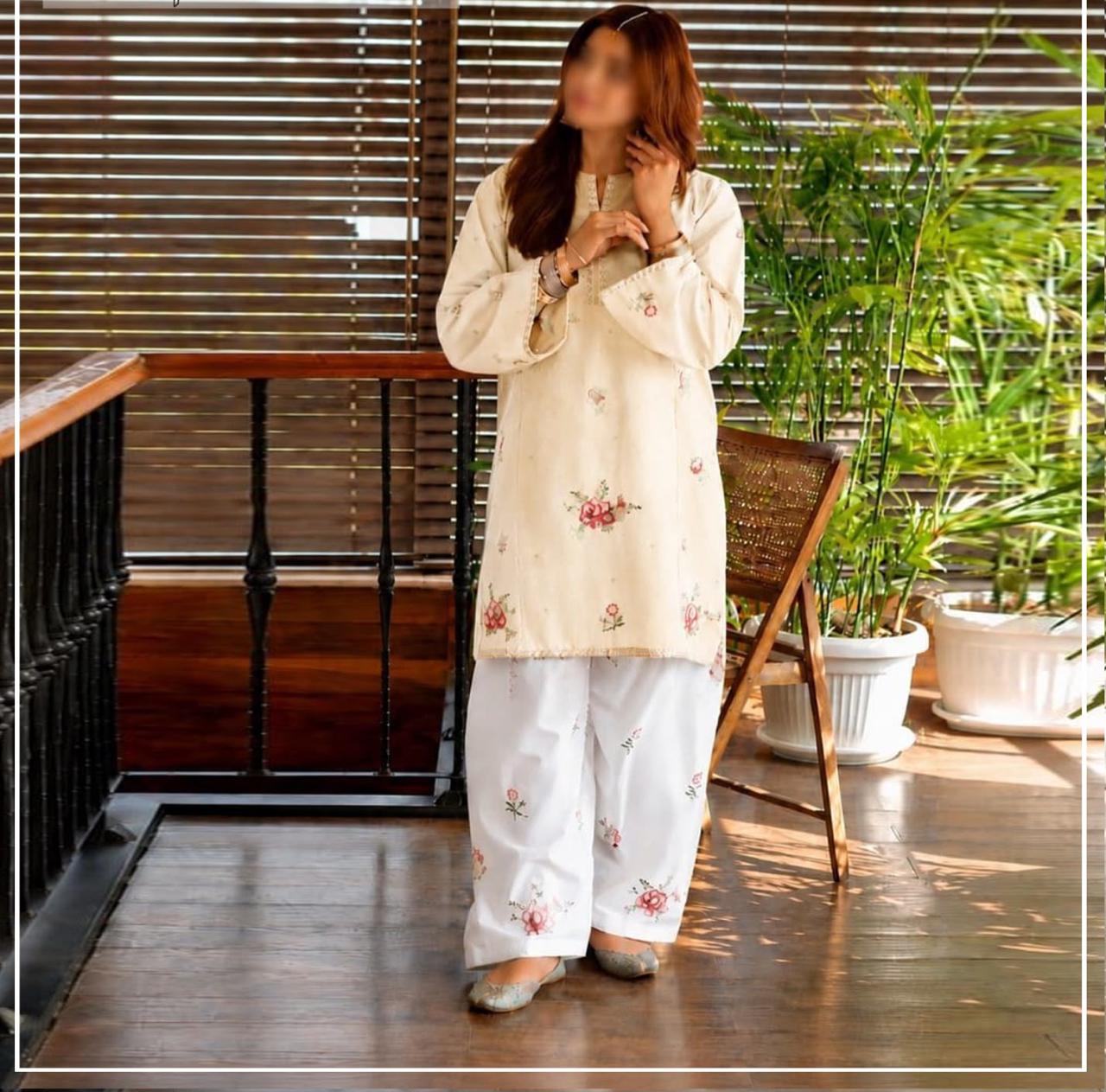 Flower Off White 2-Piece Cotton suit for women